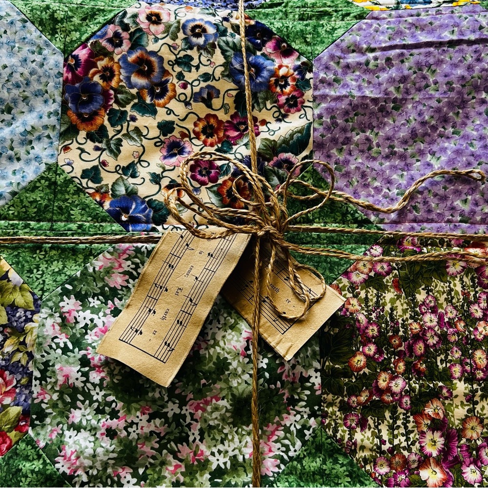 New 60”x68” Hexagon quilt ,Shining patchwork.